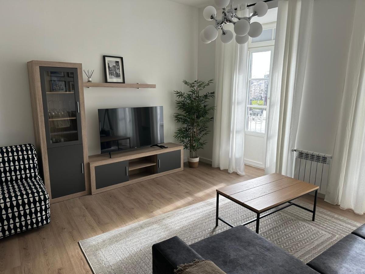Apartamento Vigo Centro Puerta Del Sol Екстериор снимка