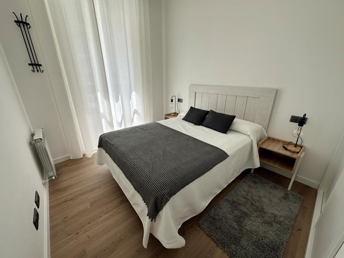 Apartamento Vigo Centro Puerta Del Sol Екстериор снимка