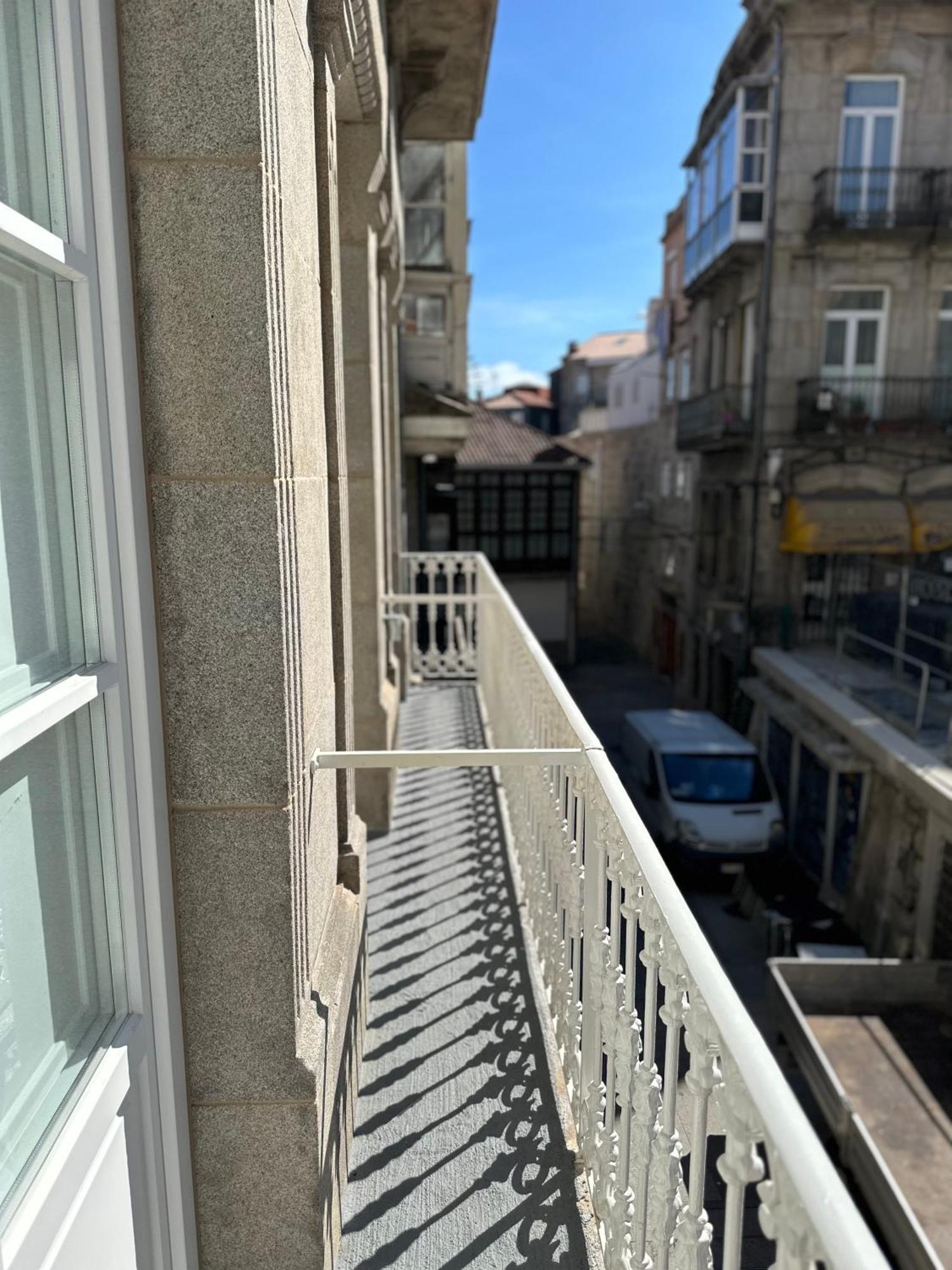 Apartamento Vigo Centro Puerta Del Sol Екстериор снимка